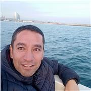 Soy profesional en ingeniería, he impartido clases de matemáticas y español a diferentes clases de niños de colegios, de manera cordial y didáctica